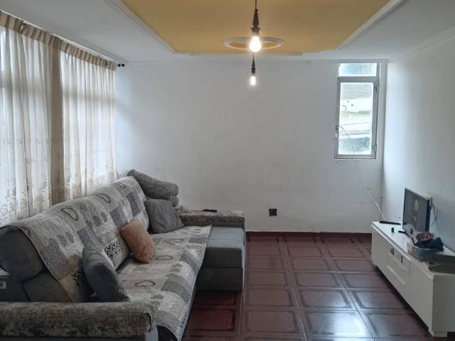 Casa adosada en Venta en Fene