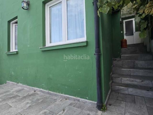 Casa adosada en venta en Ferrol, Área Rural. CASA ADOSADA EN PRIMERA LÍNEA DE PLAYA Y CON VISTAS AL MAR. Casas adosadas.