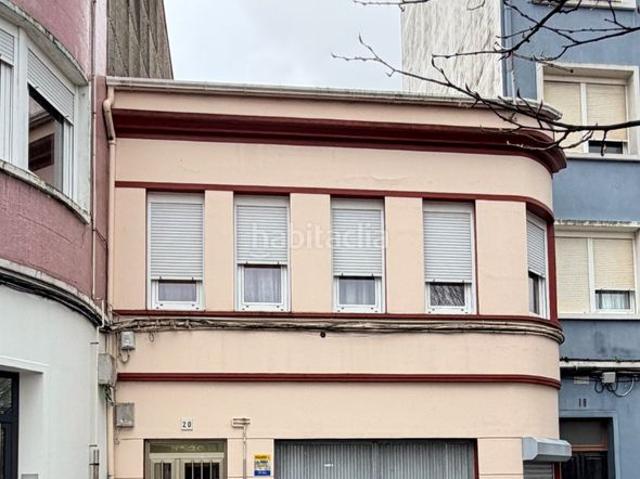 Casa adosada en venta en Ferrol, Porta Nova. Casas adosadas.