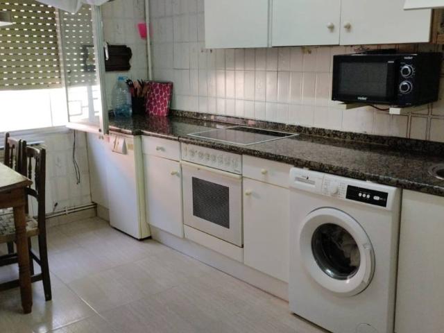Casa adosada en Venta en Fuenmayor