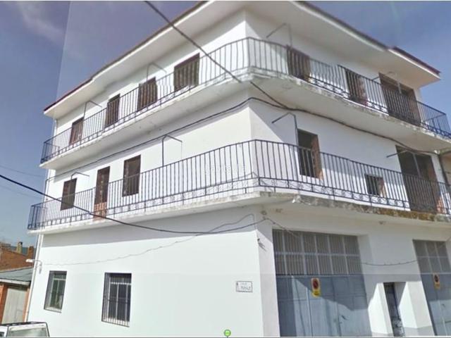 Casa adosada en venta en Fuenlabrada de los Montes. Edificio en construcción tres plantas. Casas adosadas Fuenlabrada de los.