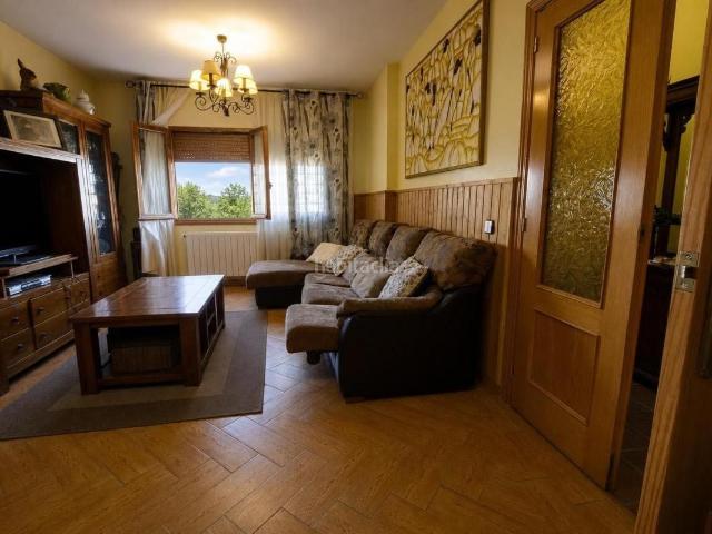 Casa adosada en venta en Fuensalida. Casas adosadas.