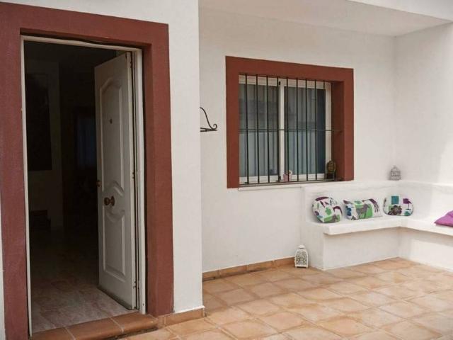 Casa adosada en Venta en Fuente de Piedra