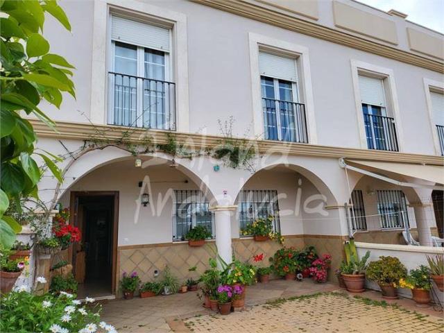 Casa adosada en Venta en Fuente de Piedra