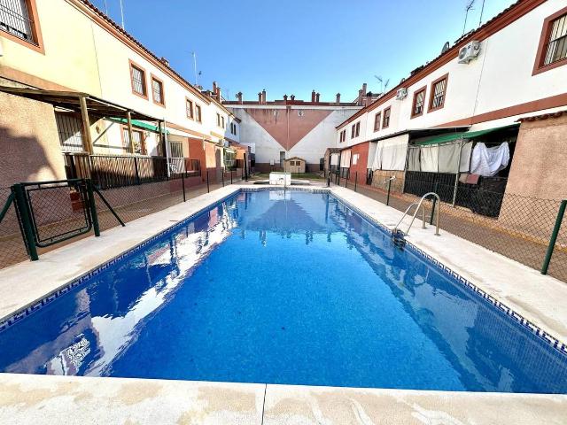 Casa adosada en Venta en Fuente de Piedra