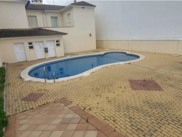 Casa adosada en Venta en Fuente de Piedra