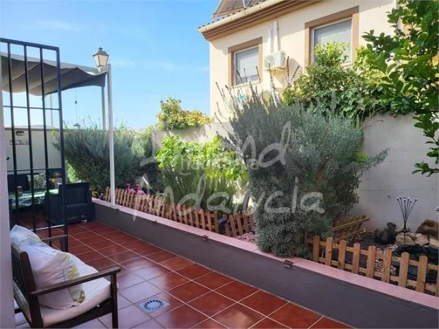 Casa adosada en venta en Fuente de Piedra. Casas adosadas Fuente de.