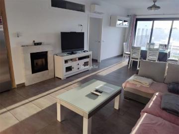 Casa adosada en venta en Fuente Palmera. Fuente Palmera Calle Pozo. Casas adosadas Fuente.