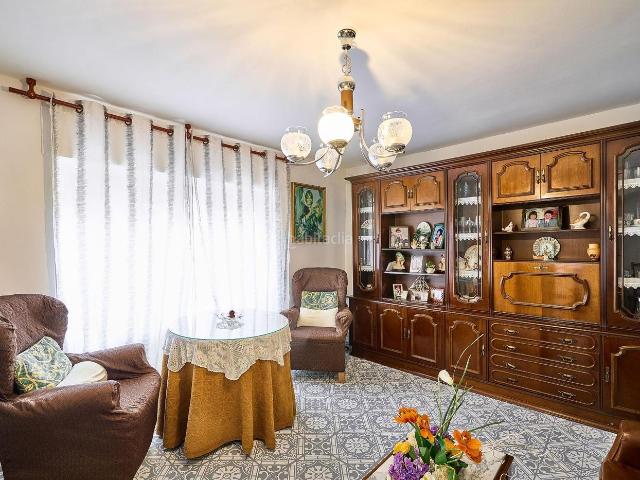 Casa adosada en venta en Fuentesaúco. Casas adosadas.