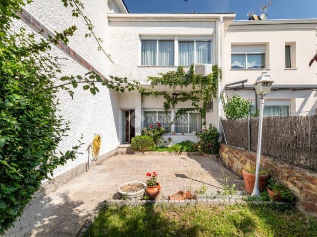 Casa adosada en Venta en Hoyo de Manzanares