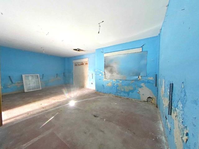 Casa adosada en venta en Hormigos. Casas adosadas.