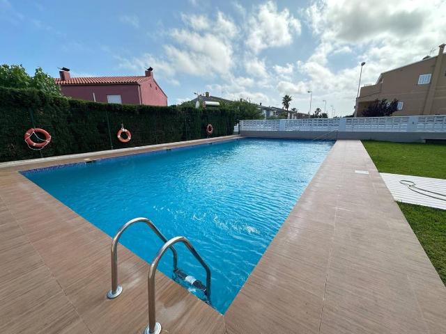 Casa adosada en Venta en Heliópolis