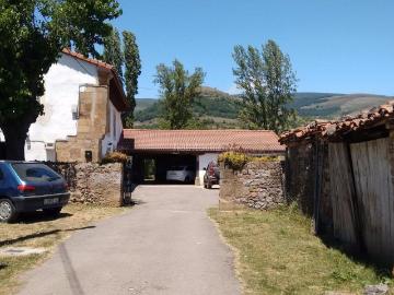 Casa adosada en venta en Hermandad de Campoo de Suso. Casa en venta en Ruente. Casas adosadas Hermandad de Campoo de.