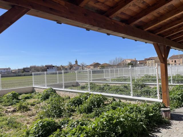 Casa adosada en venta en Herramélluri. Unifamiliar en Herramelluri La Rioja. Casas adosadas.