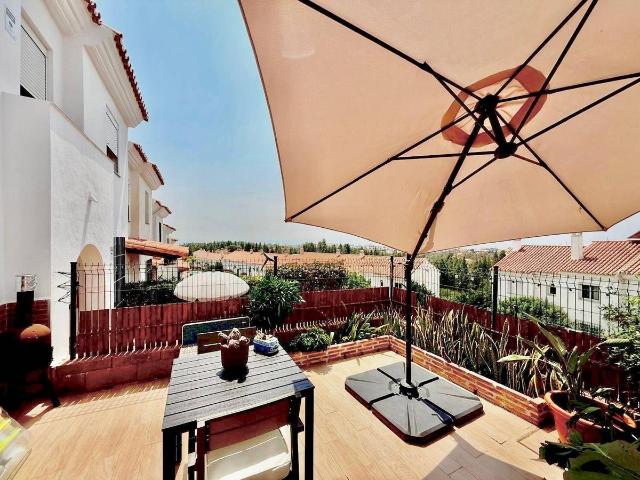 Casa adosada en Venta en Hipódromo Cerrado del Águila