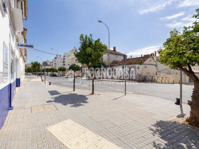 Casa adosada en Venta en Hispanidad Vivar Téllez