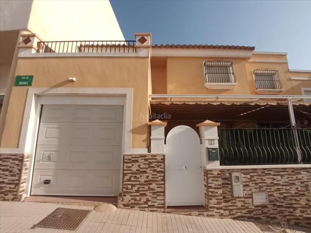 Casa adosada en venta en Huércal de Almería. Casas adosadas Huércal de.
