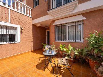 Casa adosada en Venta en Huércal de Almería