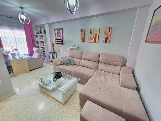 Casa adosada en Venta en Huétor Vega