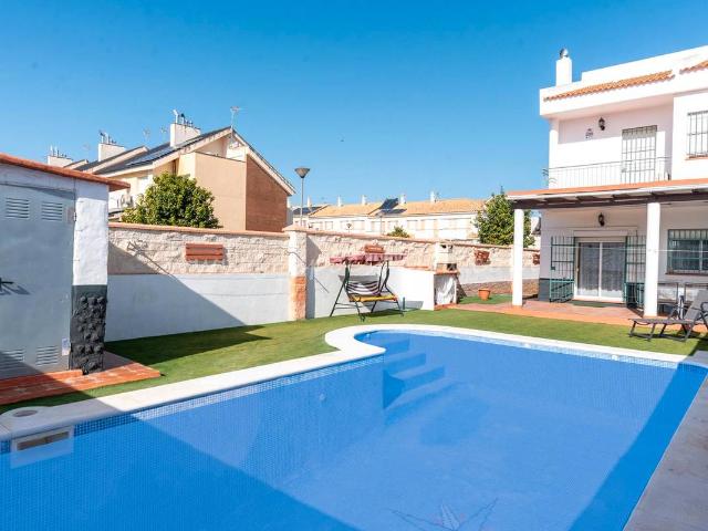 Casa adosada en Venta en Huévar del Aljarafe