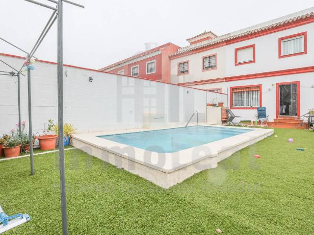 Casa adosada en Venta en Huévar del Aljarafe