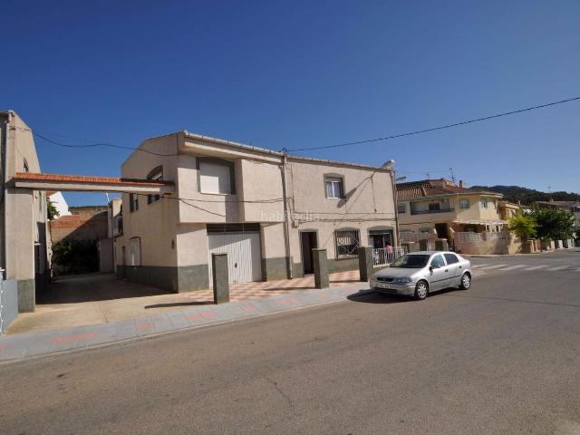 Casa adosada en venta en Ibi. Casas adosadas.