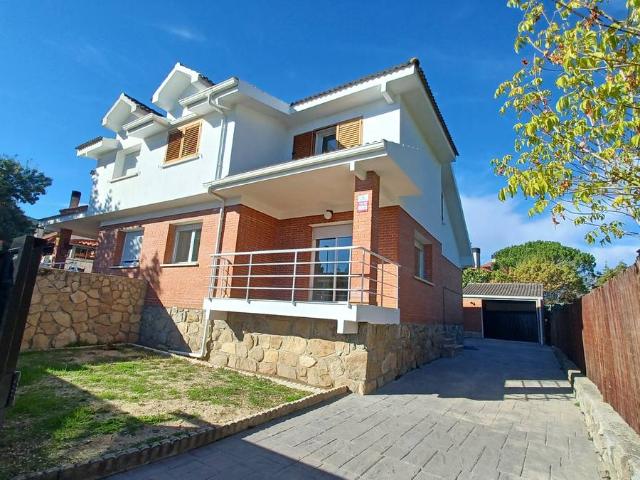 Casa adosada en Venta en Iglesia Estación