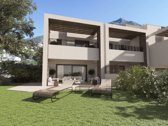 Casa adosada en Venta en Istán