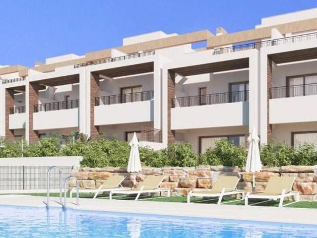 Casa adosada en Venta en Istán
