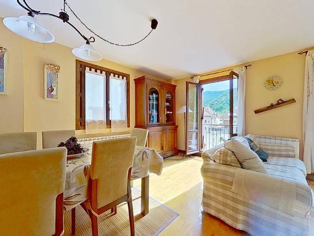 Casa adosada en Venta en Isaba / Izaba