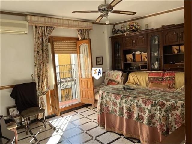 Casa adosada en venta en Iznájar. Casas adosadas.