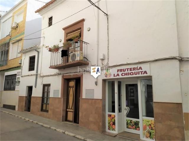 Casa adosada en venta en Iznájar. Casas adosadas.