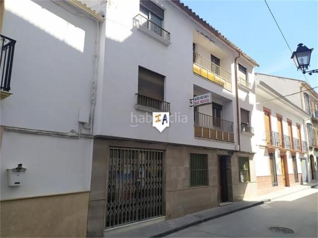 Casa adosada en venta en Iznájar. Casas adosadas.