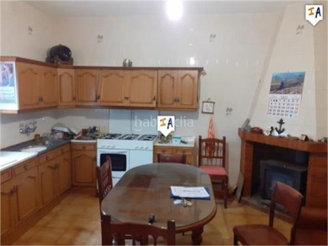 Casa adosada en venta en Iznájar. Casas adosadas.