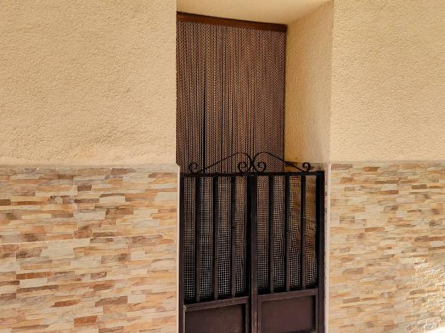 Casa adosada en Venta en Jarandilla de la Vera