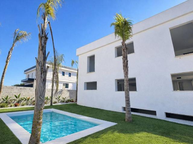 Casa adosada en Venta en Jardines de Alhaurín Huerta Alta Fuensanguínea