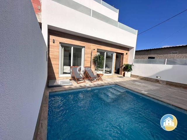Casa adosada en Venta en Jerónimo y Avileses