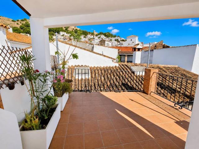 Casa adosada en Venta en Jimena de la Frontera