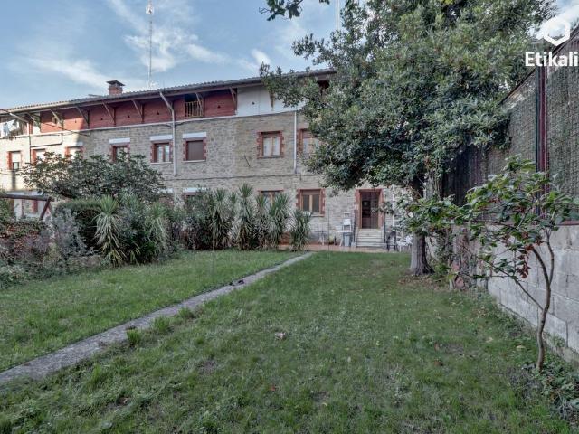Casa adosada en Venta en Judimendi