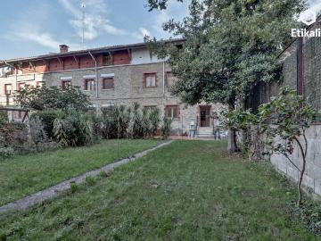 Casa adosada en Venta en Judimendi