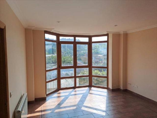 Casa adosada en Venta en O Carril
