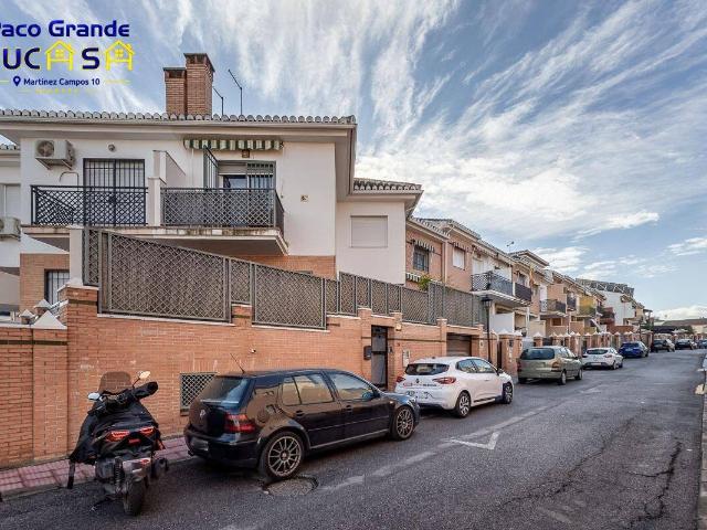 Casa adosada en Venta en Ogíjares