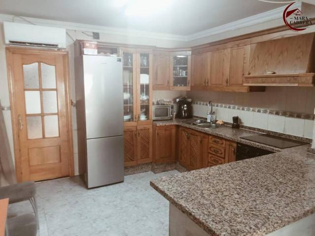 Casa adosada en Venta en Oliva pueblo