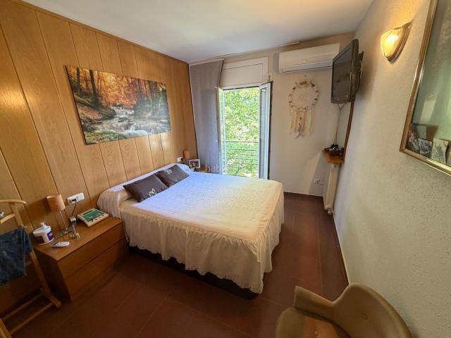 Casa adosada en venta en Olot. CASA ADOSSADA AL PLA DE DALT. Casas adosadas.