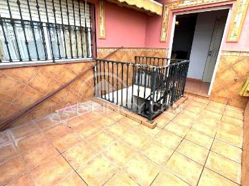 Villa en venta en Calle Mateo Alemán, Sevilla - Terraza
