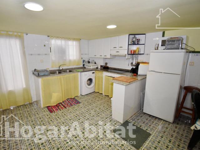 Casa adosada en venta en Oropesa del Mar, Playa Morros de Gos. ADOSADO CON DOS TERRAZAS JUNTO A LA PLAYA. Casas adosadas Oropesa del.