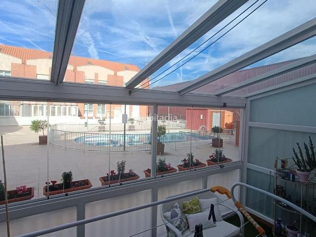 Casa adosada en venta en Logroño, Portillejo Valdegastea. Portillejo Valdegastea Calle los Fueros de Log. Casas adosadas.