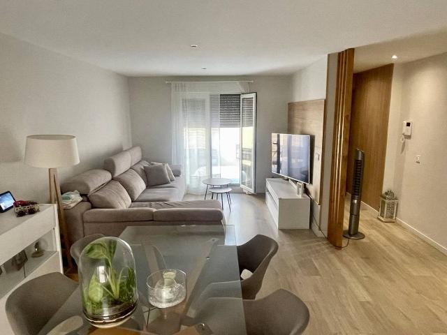 Casa adosada en Venta en Los Molinos Villa Blanca