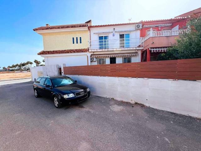 Casa adosada en Venta en Los Narejos Punta Calera