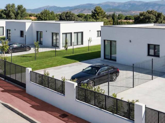 Casa adosada en Venta en Los Ángeles de San Rafael